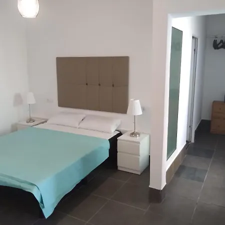 Hotel Starboys Gay - Gay Men Only