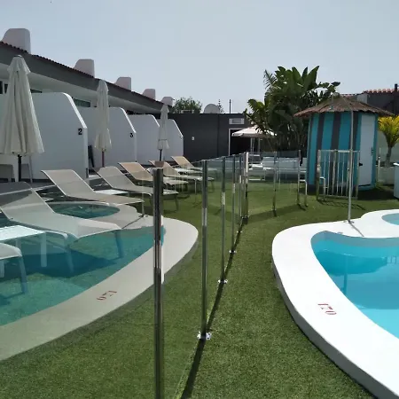 Hotel Starboys Gay - Gay Men Only 3*